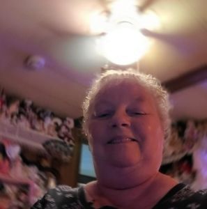 Meet your Posher, Shirley